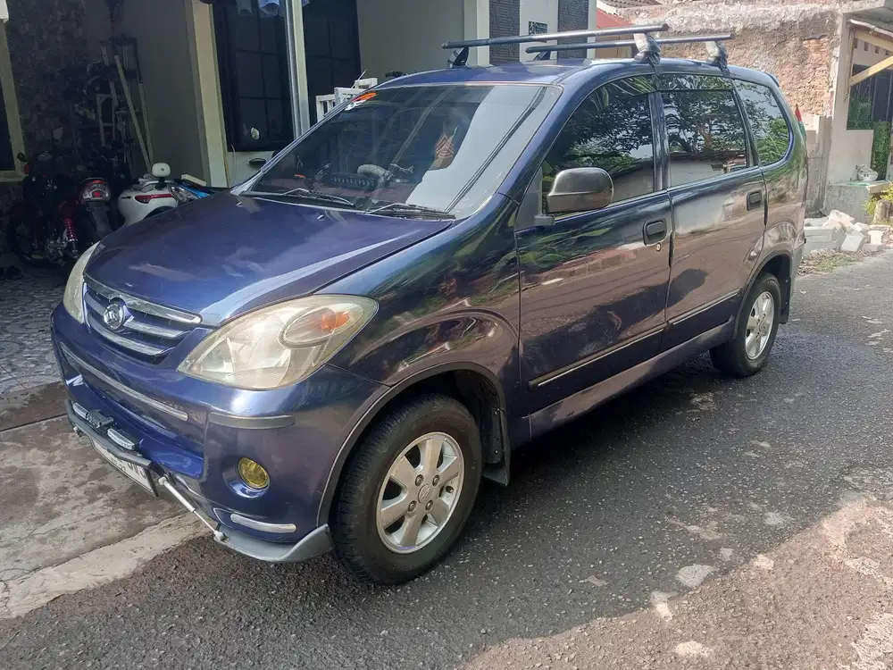 Daihatsu Xenia 2005 Bensin