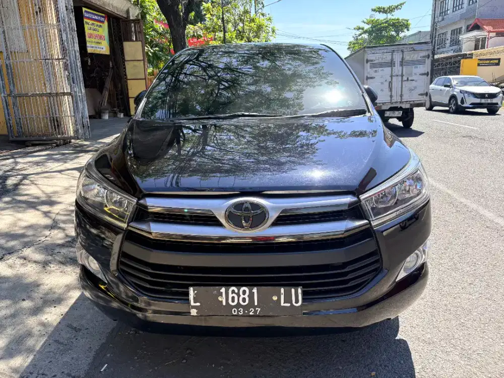 Toyota Innova Reborn V Bensin Automatic 2017