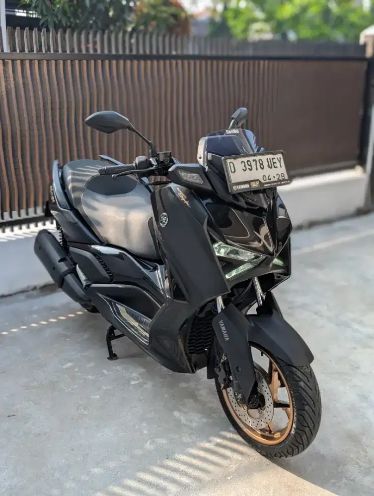 Xmax Connected ABS Low KM Lengkap Pajak Aktif Panjang