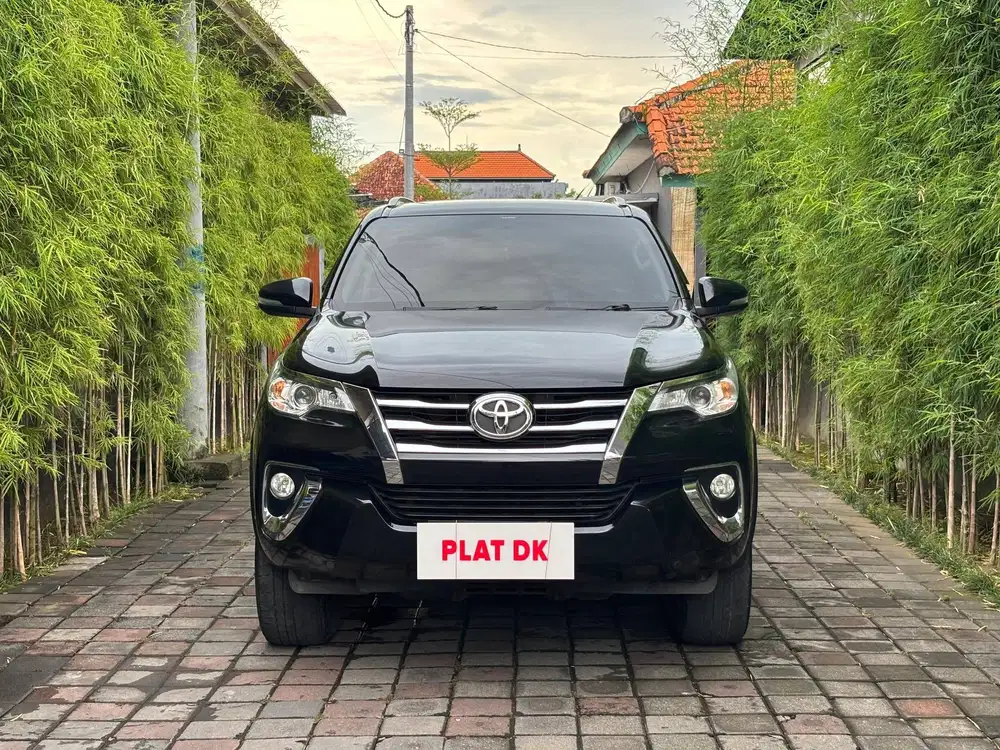 PLAT DK ASLI! TOYOTA FORTUNER 2.4 G AT 2016 Hitam