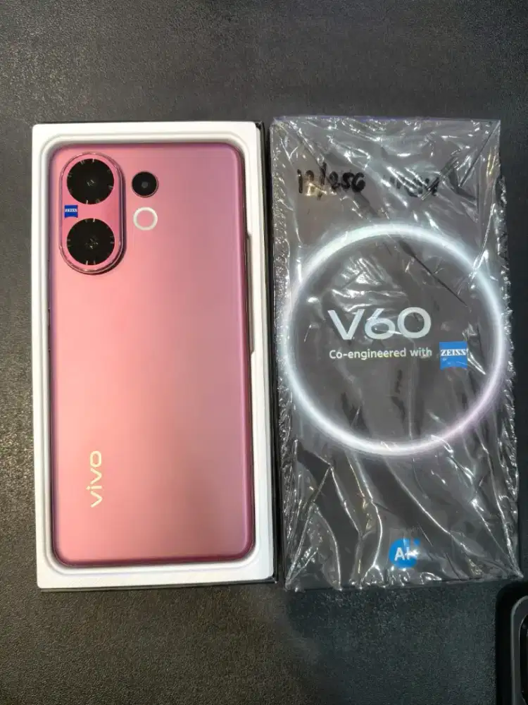 Vivo v60 12/256