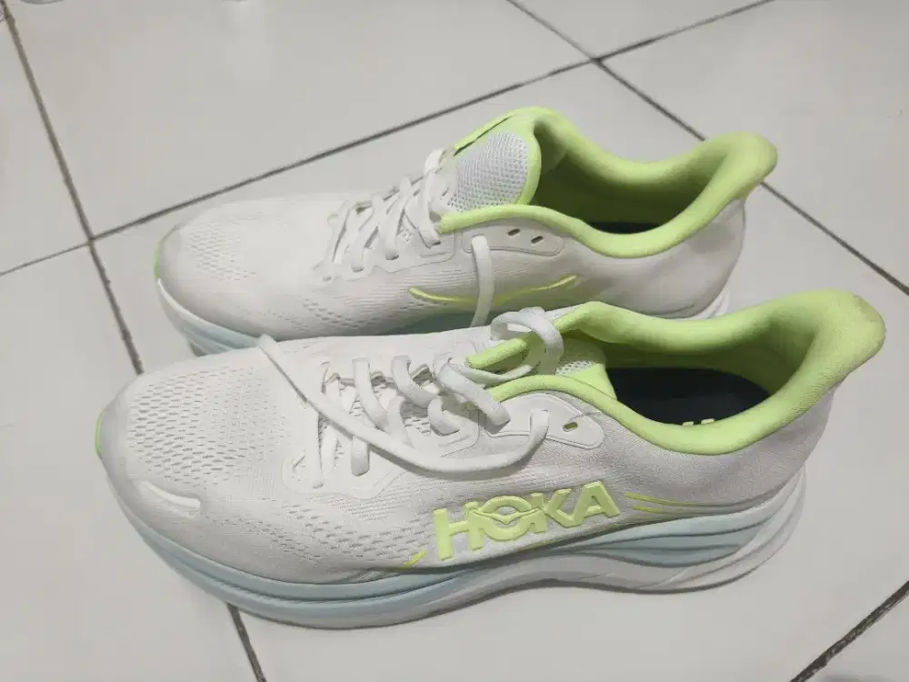 Sepatu hoka  Clifton 11 ORI