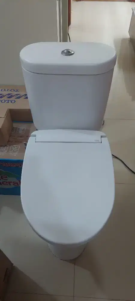 Jual TOTO/DAIKIN bekas sangat baik