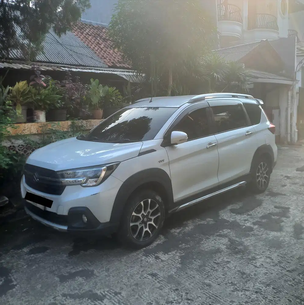 Suzuki XL7 2022 Bensin