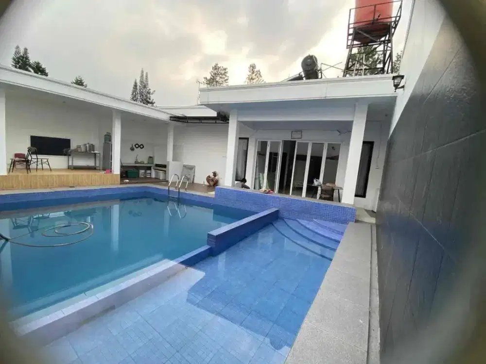 villa puncak cisarua di jual