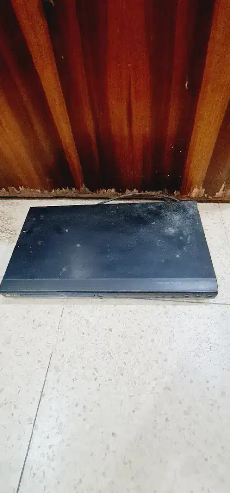 Pemutar DVD/CD Player Besar Merk LG