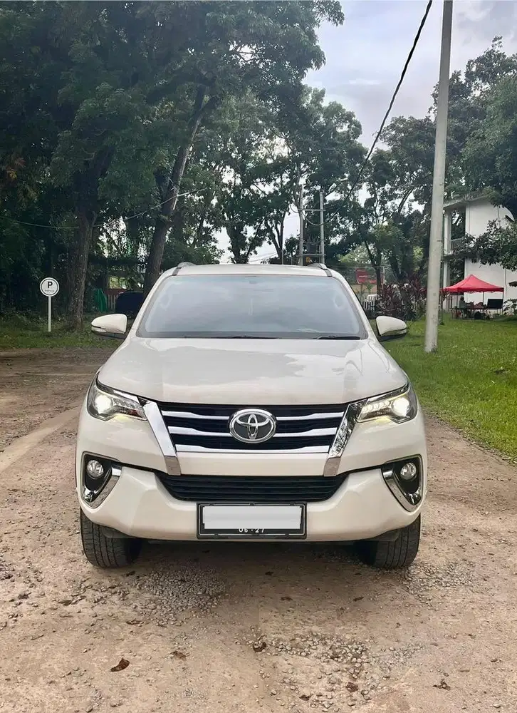 FS : TOYOTA FORTUNER 2.4. VRZ AT DIESEL 2017 / 2018