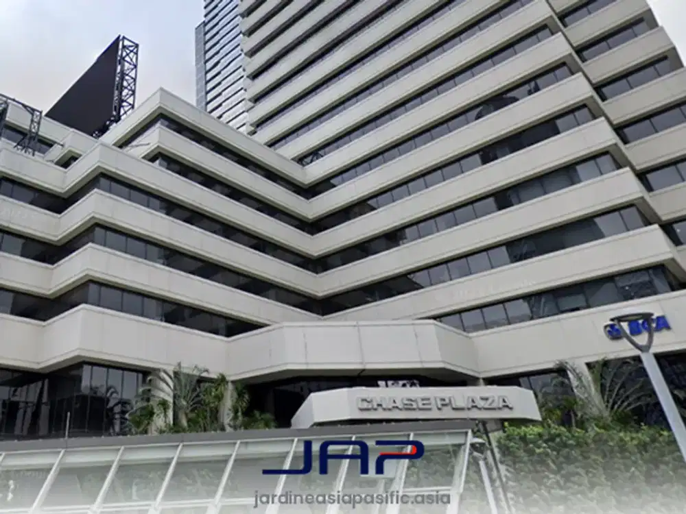 Kantor Area Sudirman di Chase Plaza Luas 329 Sqm Bare Dekat KRL