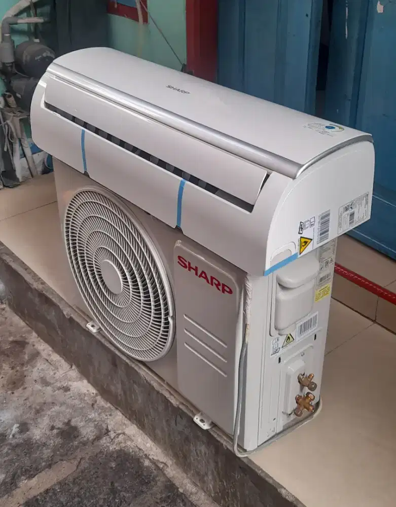 Jual ac sharp 1pk R32 terbaru 9 bln pakek mulus ori ful