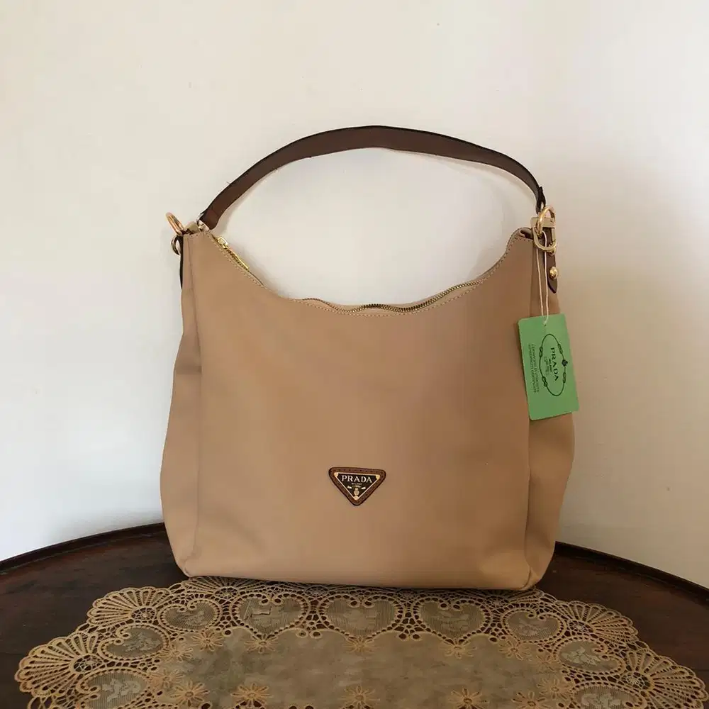 Tas Wanita (Prada Large Aimee Neutral Sand)