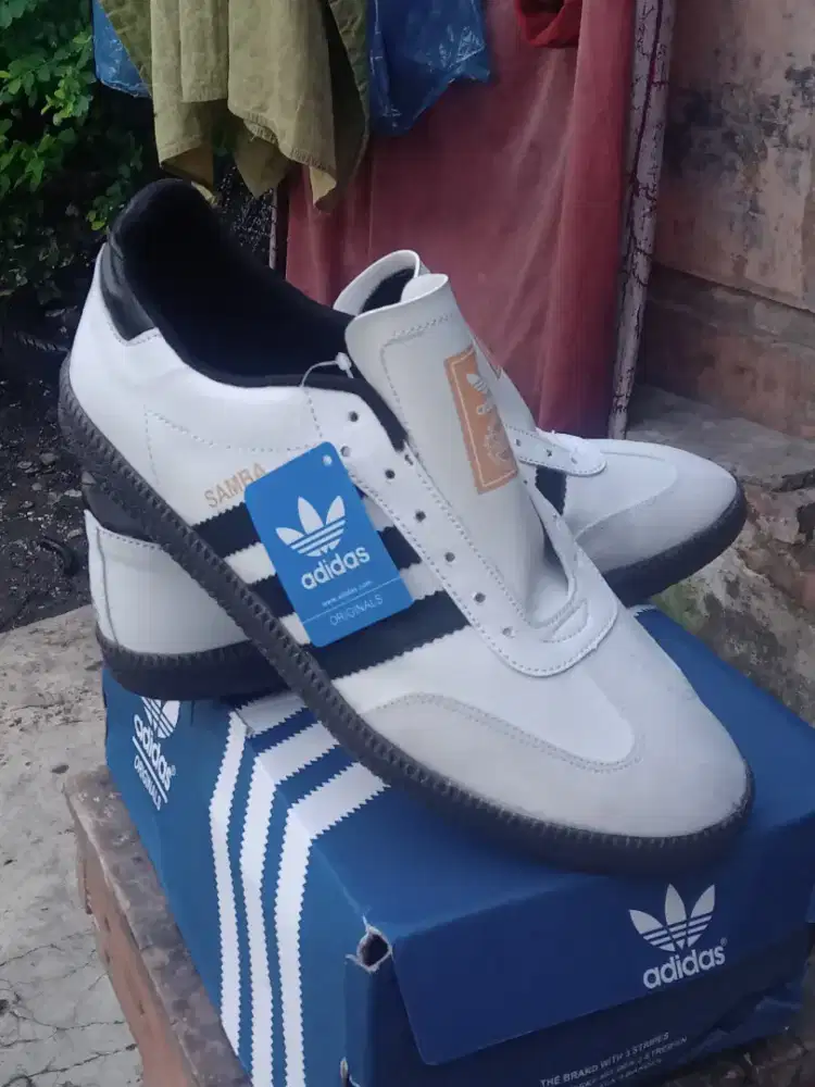 Sepatu pria size 41