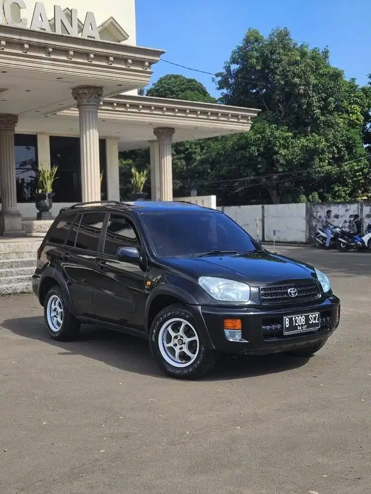 Toyota RAV4 2.0 4WD A/T 2001