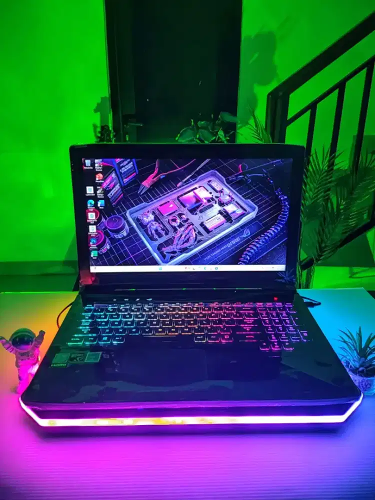 Laptop Gaming ASUS ROG STRIX Core i7 Ram 16gb Ssd+Hdd Siap Pakai COD