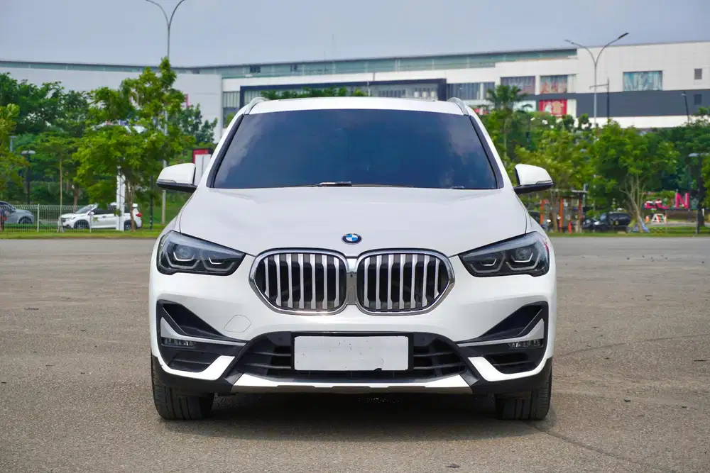 BMW X1 F48 Facelift LCI 
sDrive18i xLine 2020