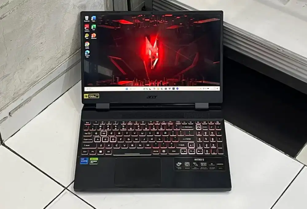 Acer Nitro 5 AN515-58 gaming  RTX 4050