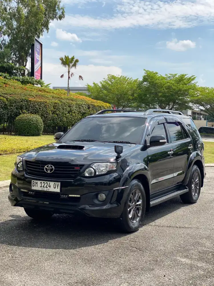 FORTUNER G TRD VNT 2014 METIC