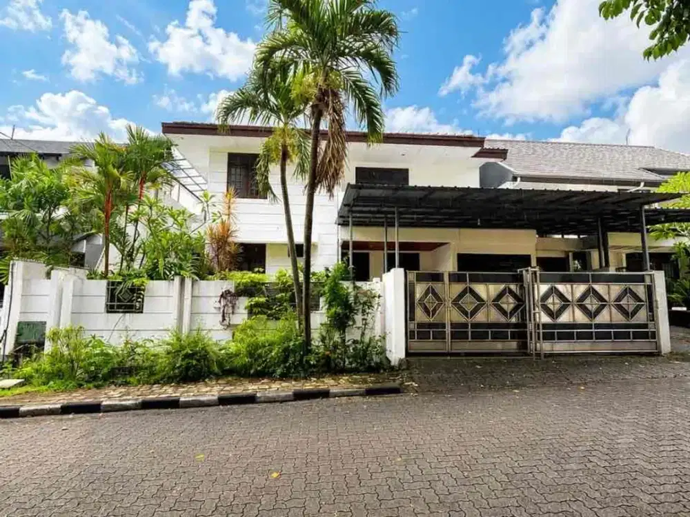 Dijual rumah luas 300 di Villa Cinere Mas dekat Lebak Bulus