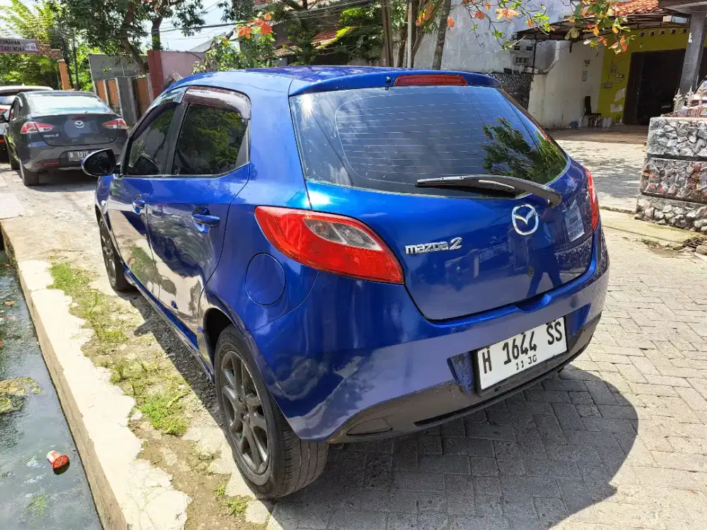 Mazda 2 hathback 2011 manual dp 10jt aja