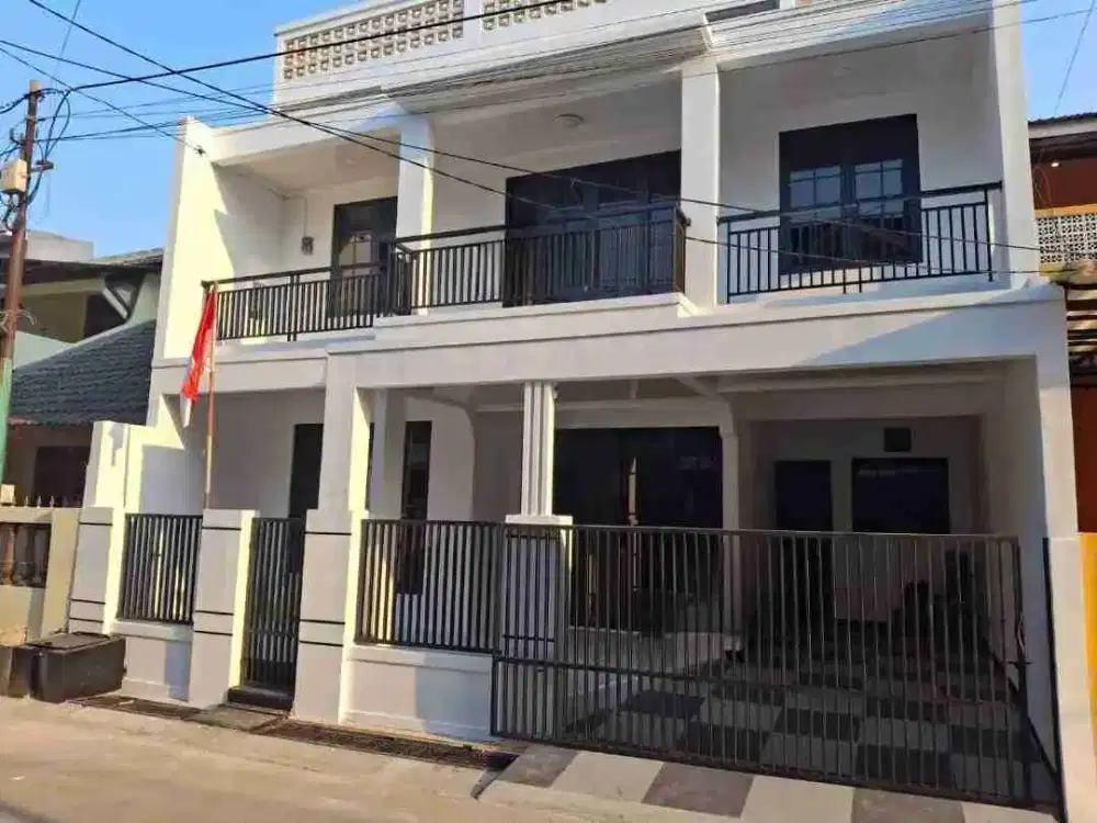 Dijual Rumah 2 Lantai di Cikunir Jatibening Bekasi. Habis Renov full tahun 2024