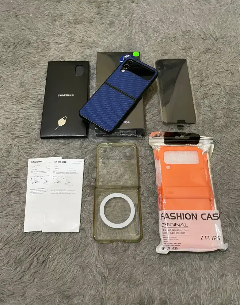 Samsung Z Flip 4 5G! Sein Fullset Mulus