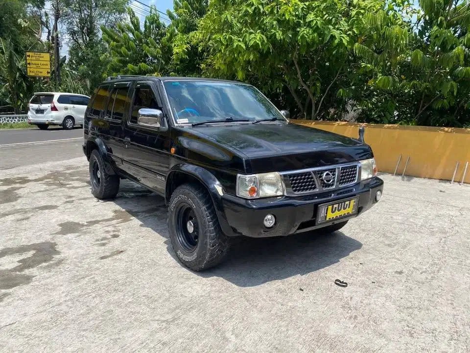 Nissan Terrano 2.4 Mujiono bisa tukar tambah sekoto badas kediri