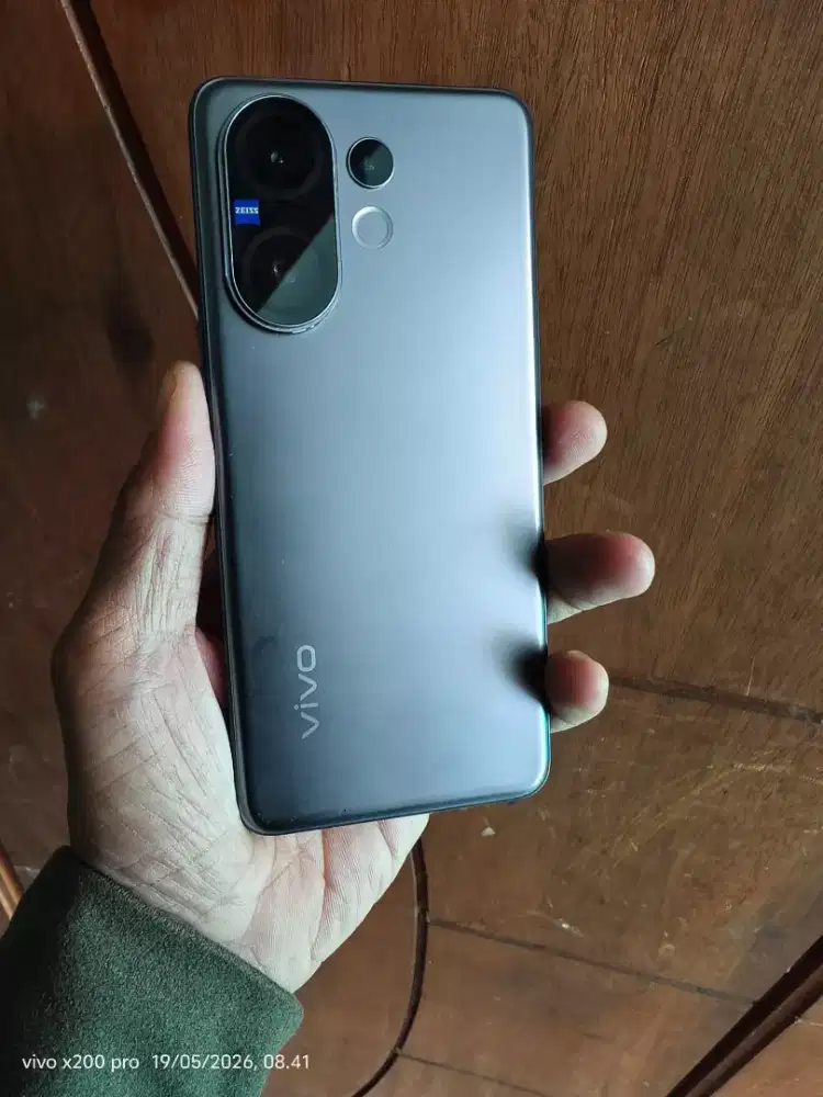 Vivo v60 12/512 full set