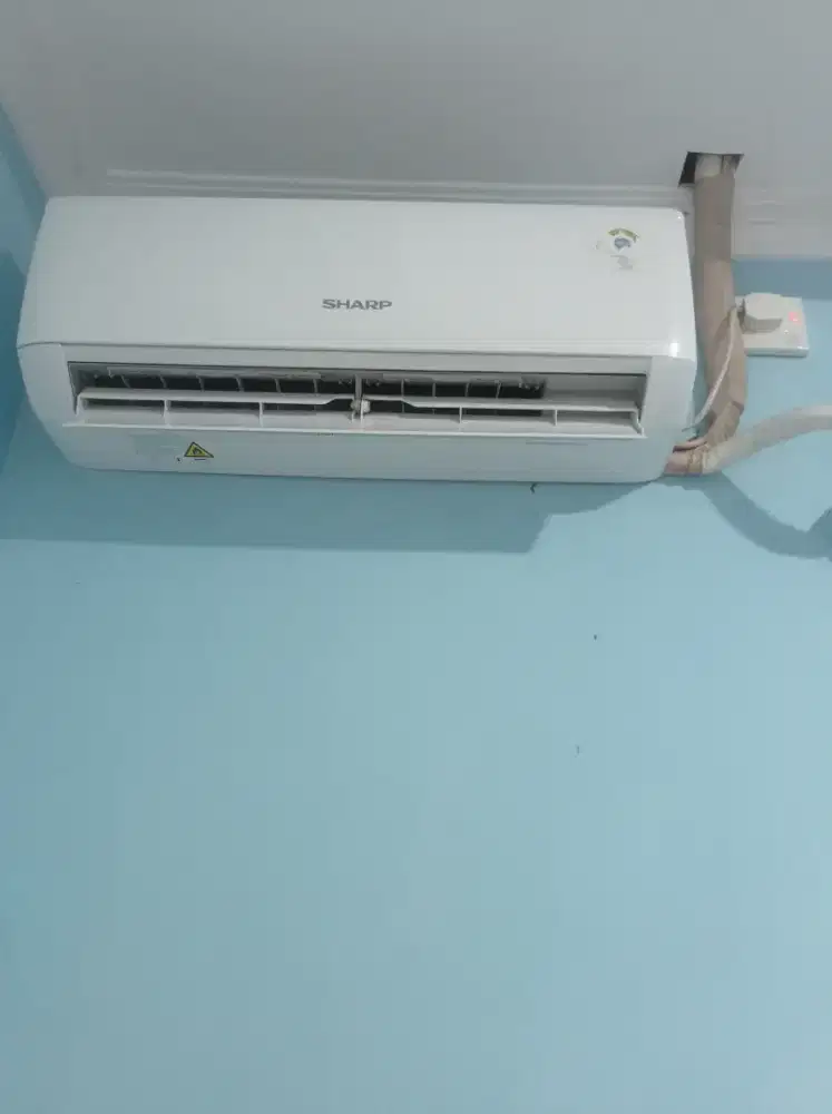 AC Sharp 0.5 pk kondisi ok