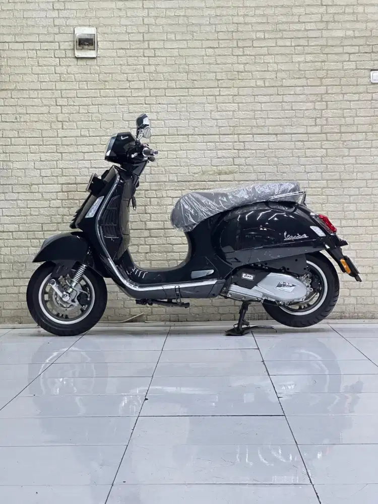 ODO 3RB‼️New Vespa GTS 150 ABS 2024 Keyless Likenew - Mustika Motoshop