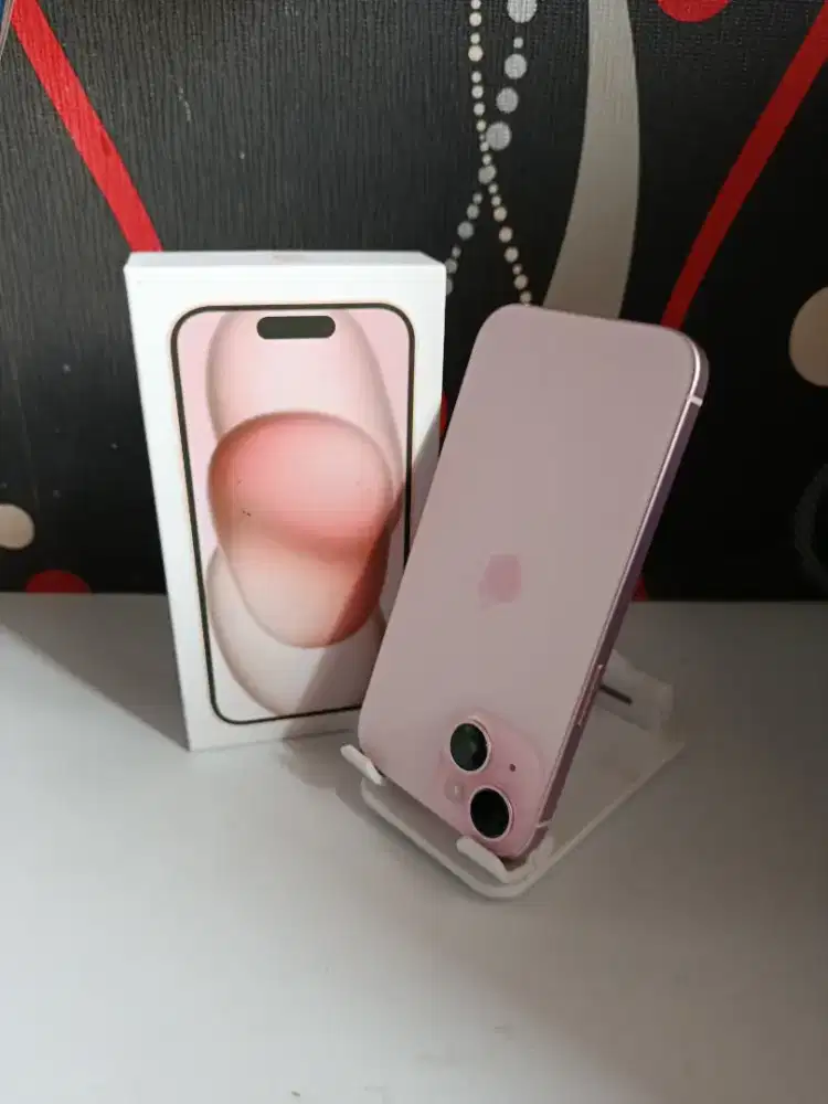 Apple iPhone 15 Plus 256GB lengkap