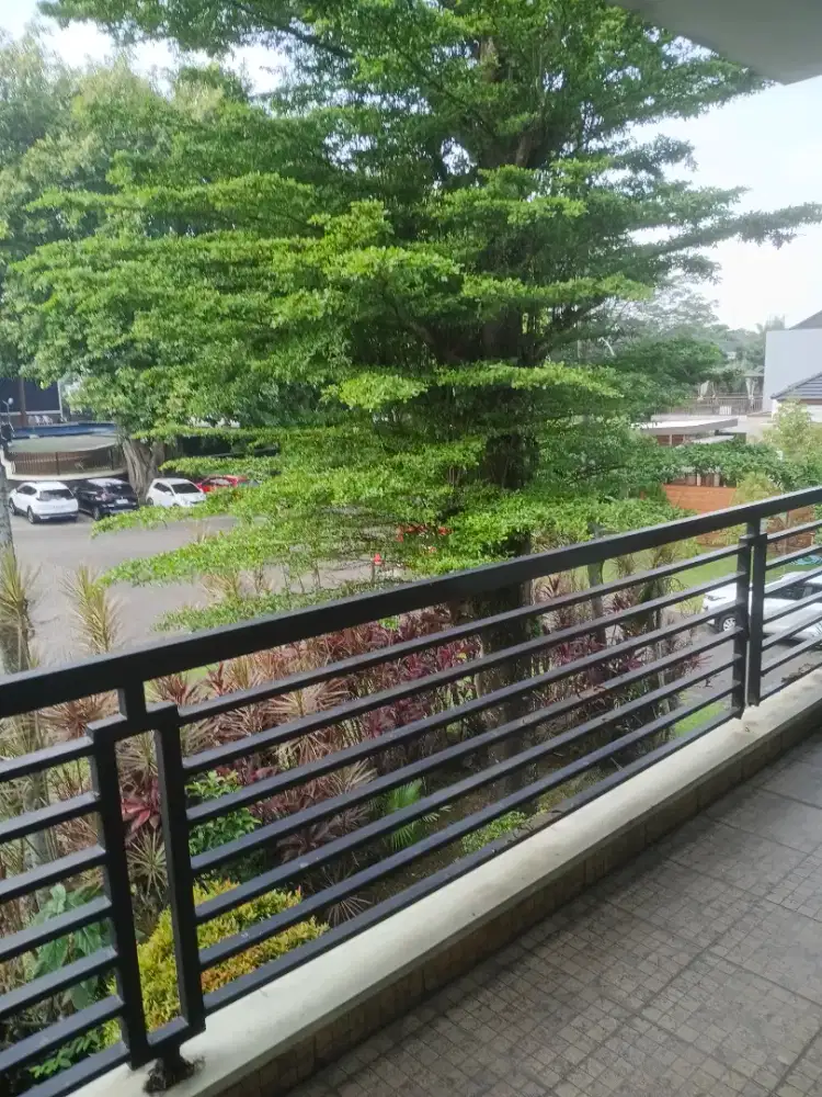 DIcari wanita ART 24 - 30 tshun di BSD City, Serpong