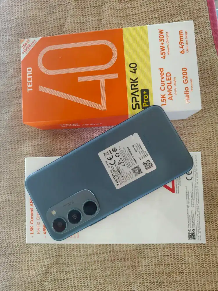 Tecno spark 40 pro plus ram 8/256
