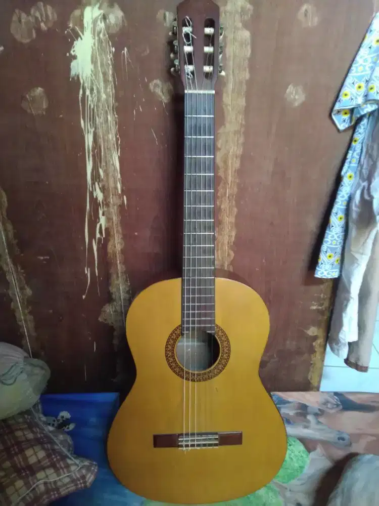 Jual gitar Yamaha 315 asli