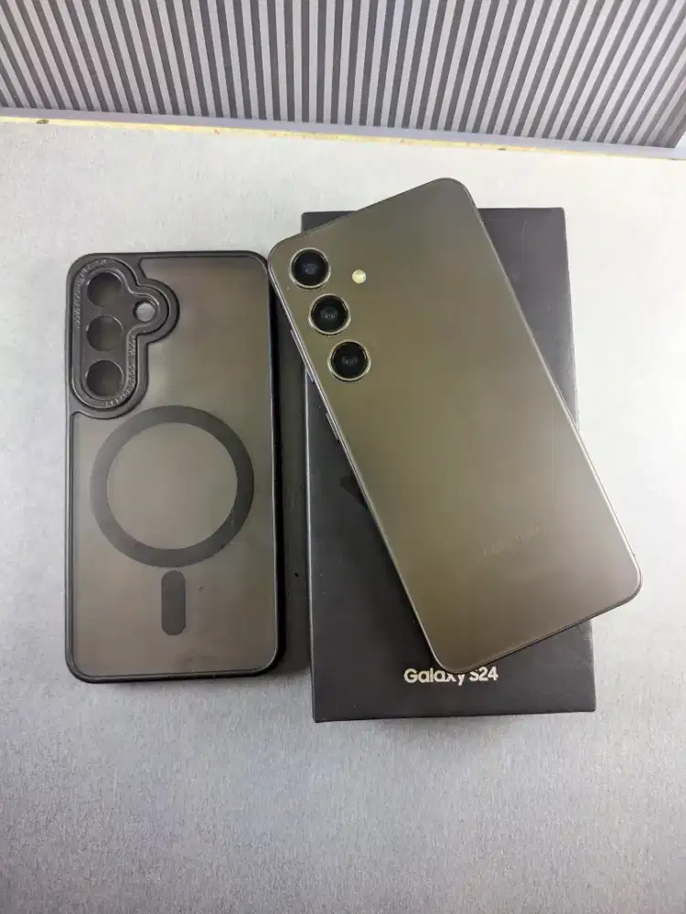 Samsung galaxy S24 ram 8/256GB lengkap normal