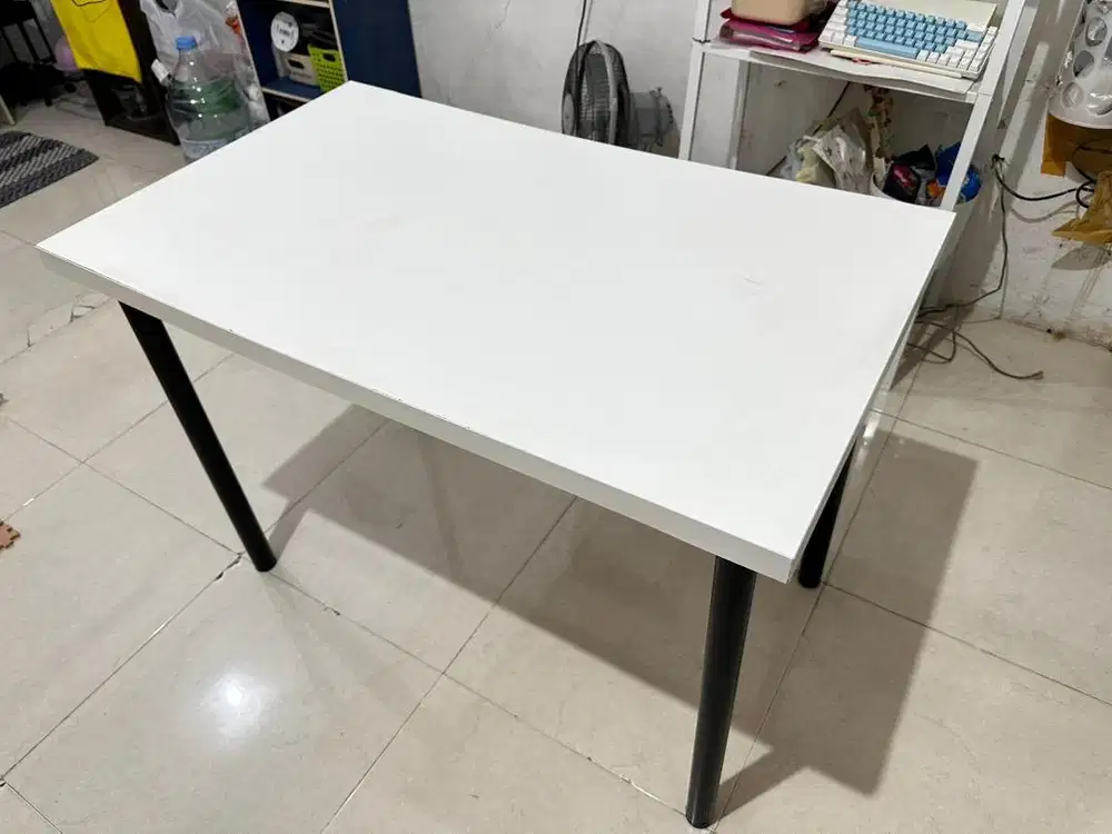 Meja IKEA ukuran 100cm x 60cm