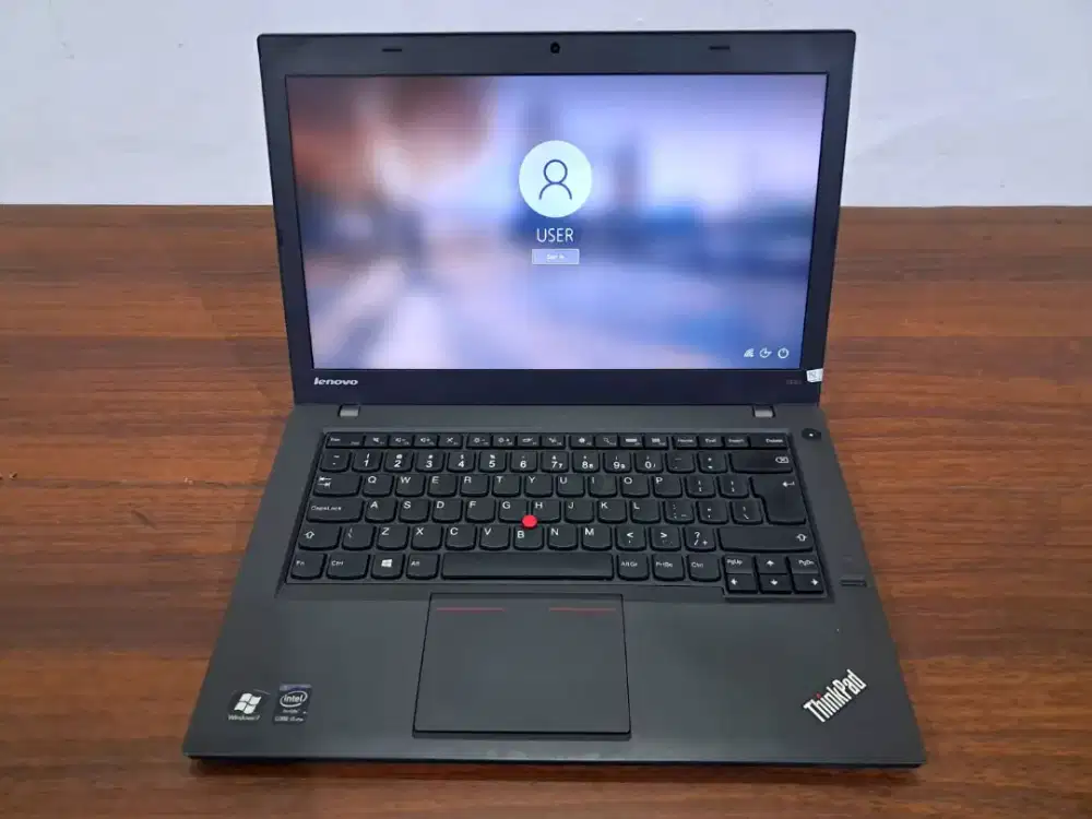 Lenovo ThinkPad T440 Core i5 RAM 8GB SSD 256GB Laptop Kantor Murah