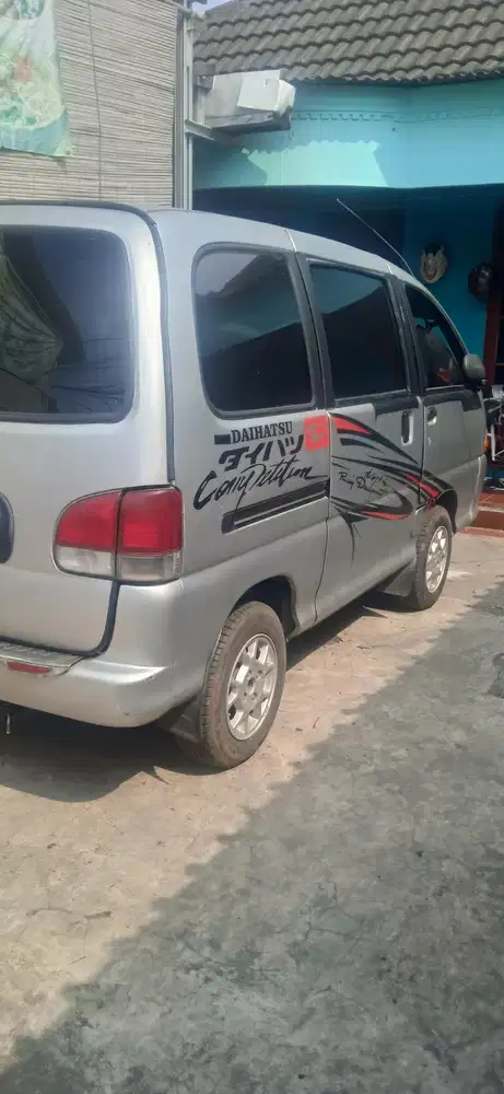 Daihatsu Espass 2005 Bensin