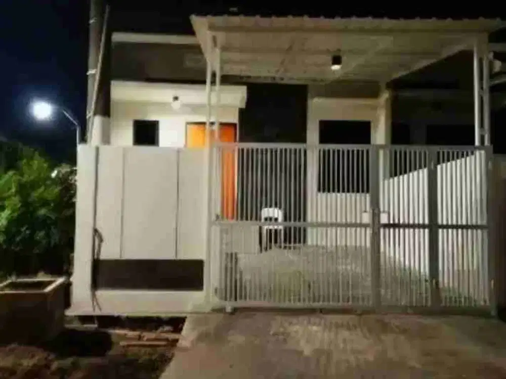 Rumah Hook Pojok Baru Driyorejo Kota Baru Gresik