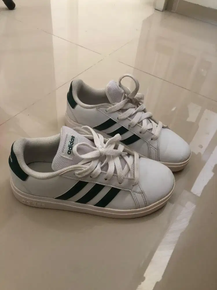 sepatu anak adidas ori