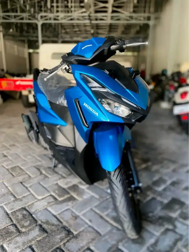 HONDA VARIO 125 ISS BLUE