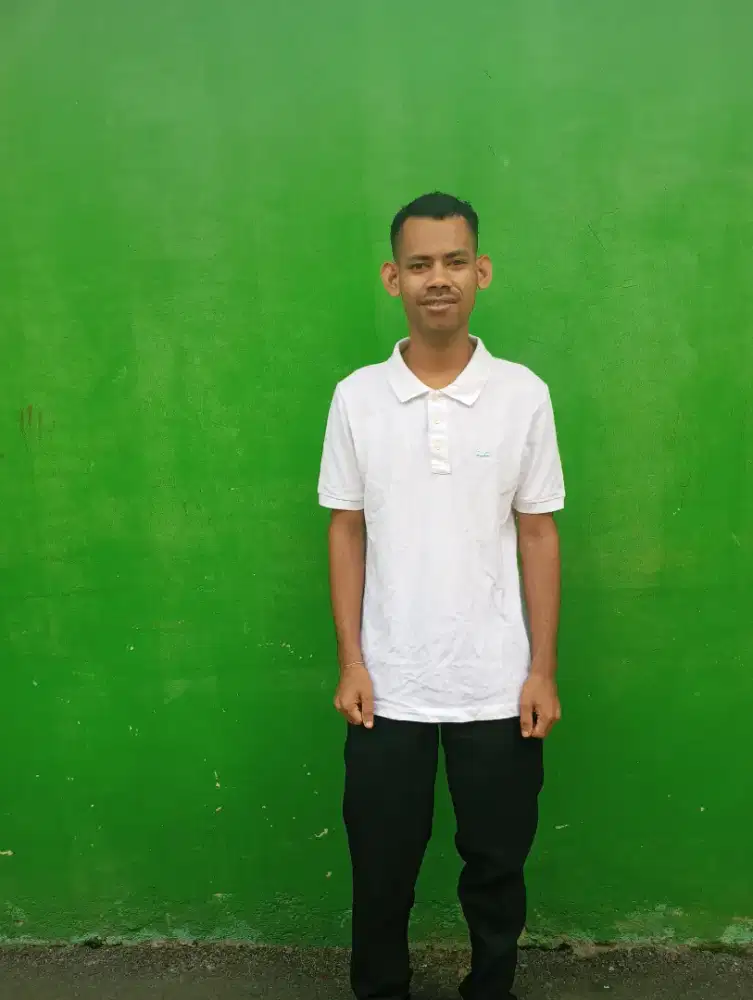 Cari pekerjaan, office boy/Restoran/bisa jaga donggi bagian cuci mobil