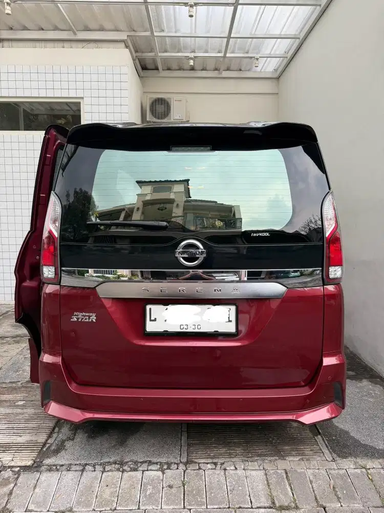 Nissan Serena 2019 Red-Black Two Tone