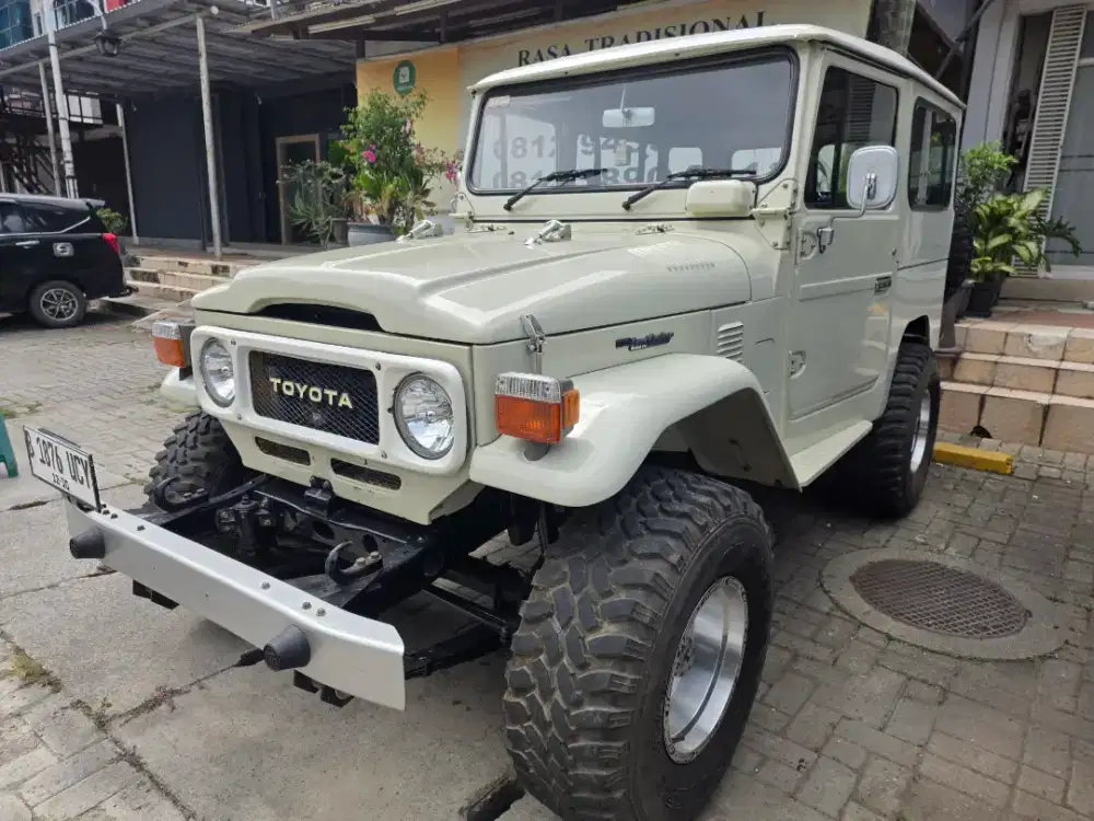 Toyota Hardtop 1981 Bensin
