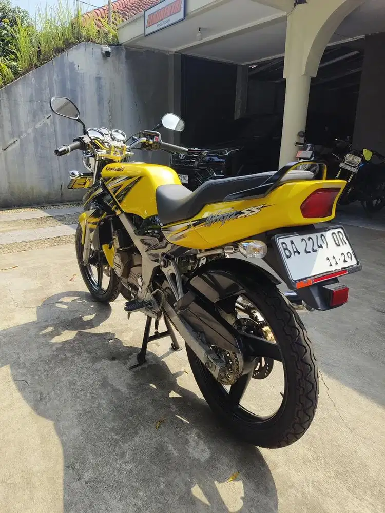 Ninja ss Kuning