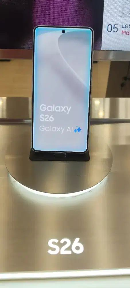 SAMSUNG GALAXY S26