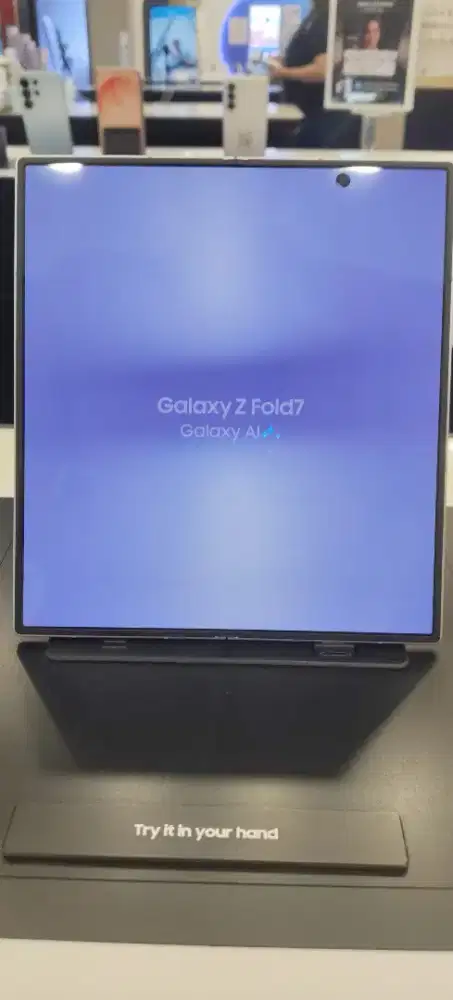 SAMSUNG GALAXY Z FOLD 7