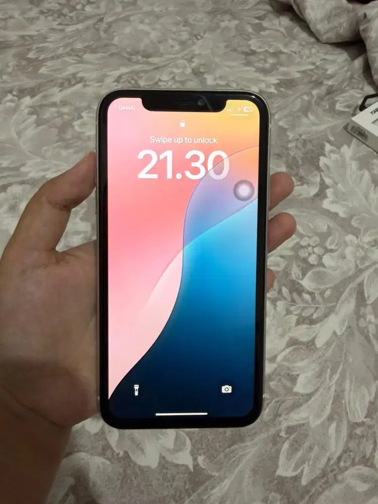 iphone 11 64gb white