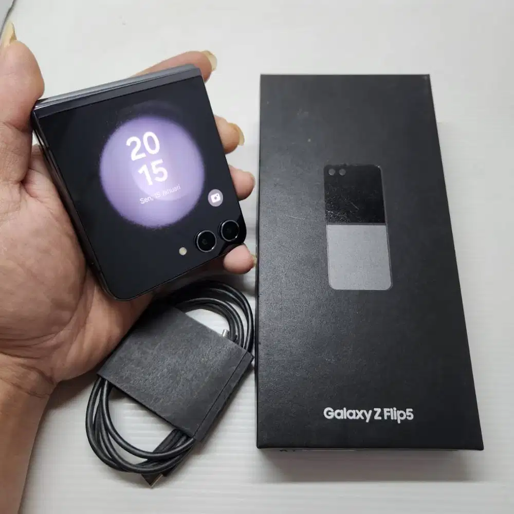 MULUS NO MINUS SAMSUNG GALAXY Z FLIP 5 5G 8/512 GRAPHITE RESMI SEIN FU