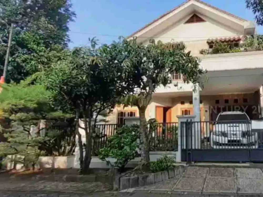 RUMAH MEWAH DI KOMPLEK MALAKA COUNTRY PONDOK KOPI