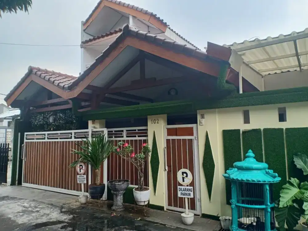 Dijual Cepat Rumah Bagus 2 Lantai, Harga dibawah Pasaran, Cempaka Putih - Jakarat Pusat