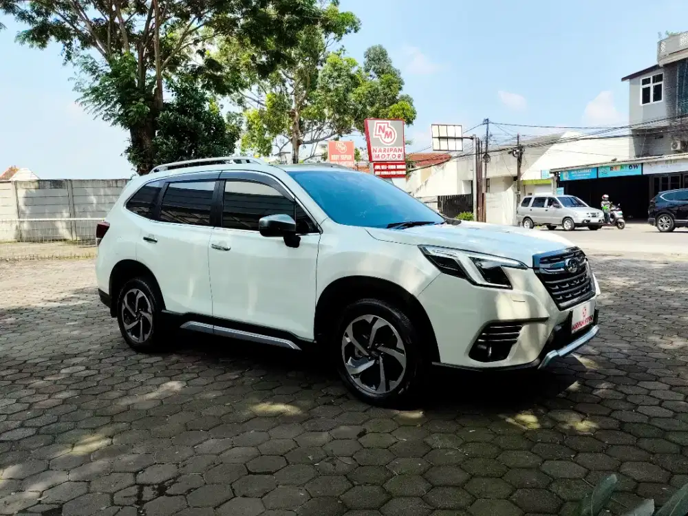 Subaru Forester AWD AT 2024